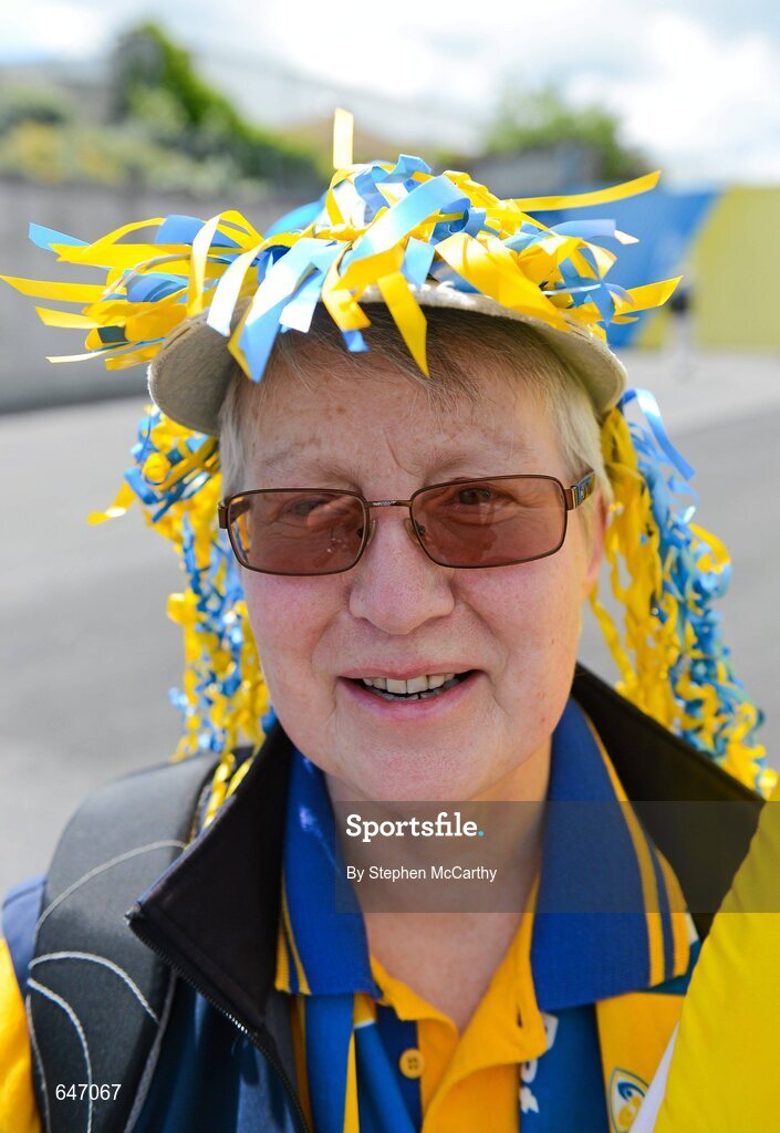 17 June 2012; Clare supporter Mary O'Connell, from Kilkee, Co. Clare, ahead of the game. Munster GAA Hurling Senior Championship Semi-Final, Clare v Waterford, Semple Stadium, Thurles, Co. Tipperary. Picture credit: Stephen McCarthy / SPORTSFILE