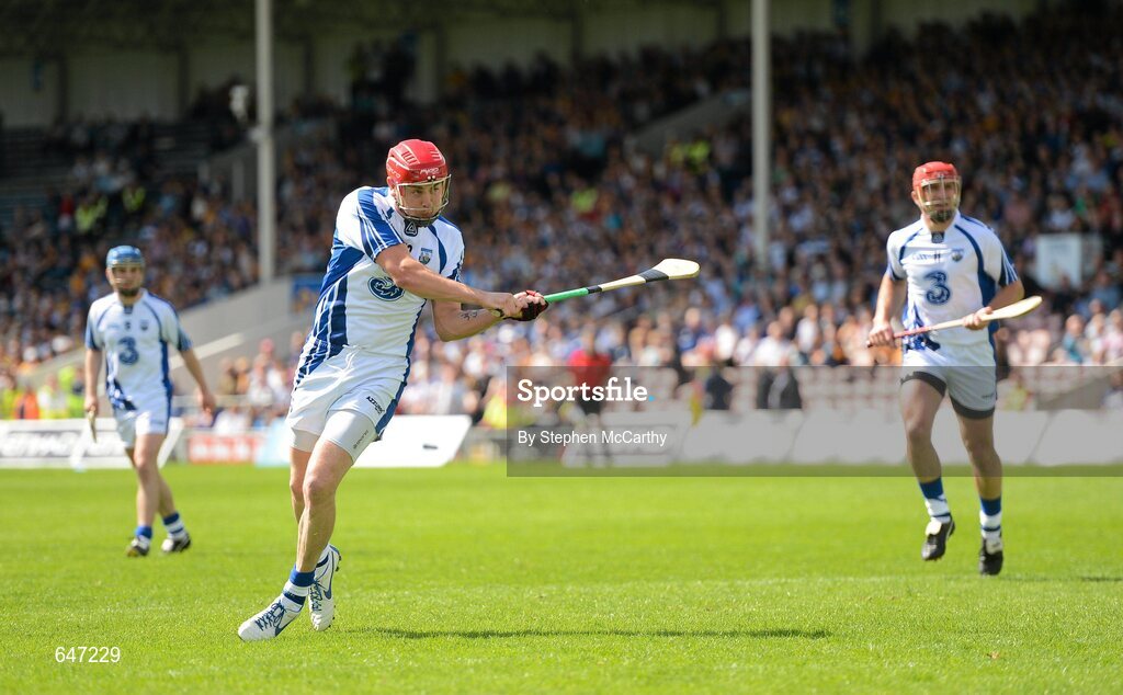 17 June 2012; Eoin Kelly, Waterford, scores his side's first goal, from a penalty. Munster GAA Hurling Senior Championship Semi-Final, Clare v Waterford, Semple Stadium, Thurles, Co. Tipperary. Picture credit: Stephen McCarthy / SPORTSFILE