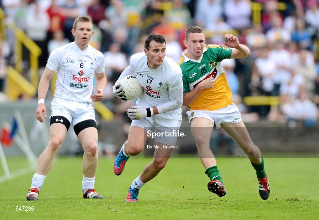 17 June 2012; Robert Kelly, Kildare, in action against Anton Sullivan, Offaly. Leinster GAA Football Senior Championship Quarter-Final, Offaly v Kildare, O'Moore Park, Portlaoise, Co. Laois. Picture credit: Matt Browne / SPORTSFILE