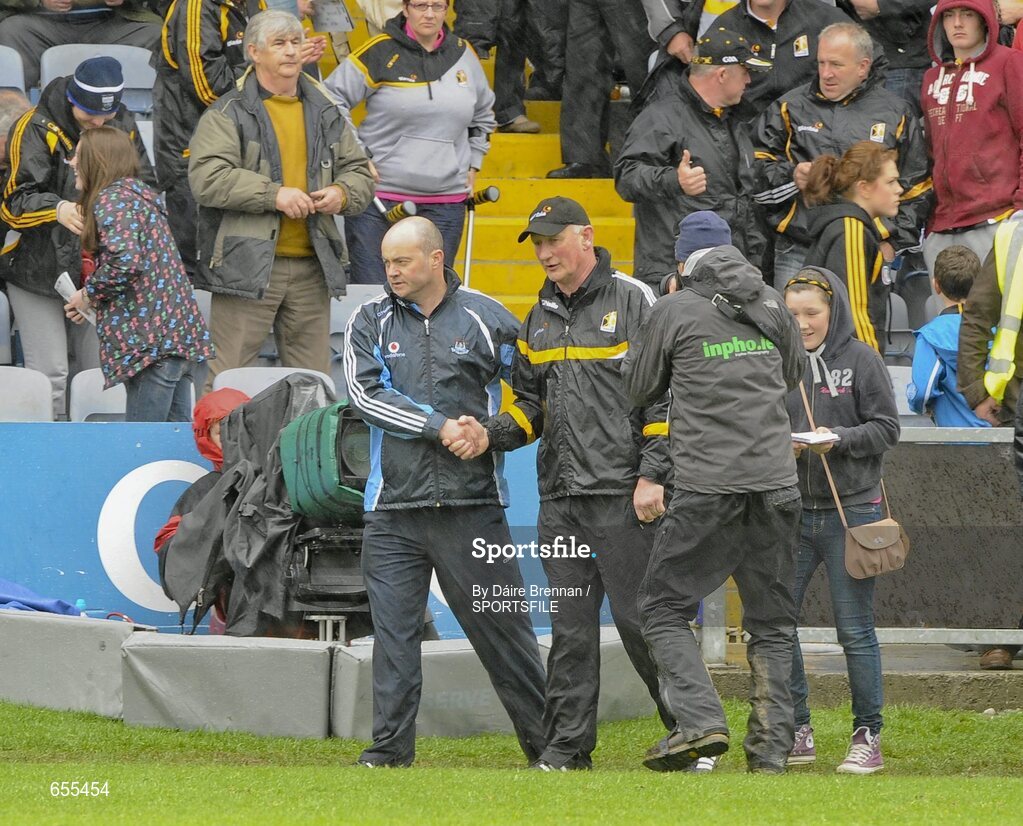 23 June 2012; Dublin manager Anthony Daly shakes hands with Kilkenny manager Brian Cody after the game. Leinster GAA Hurling Senior Championship Semi-Final, Dublin v Kilkenny, O'Moore Park, Portlaoise, Co. Laois. Picture credit: Dáire Brennan / SPORTSFILE
