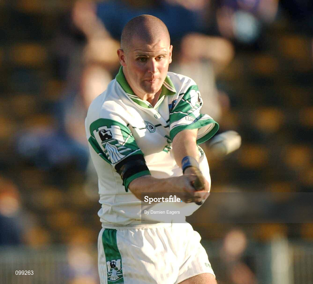 21 August 2002; Limerick goalkeeper Timmy Houlihan during the Munster U21 Hurling Championship Final Replay match between Tipperary and Limerick at Semple Stadium in Thurles, Tipperary. Photo by Damien Eagers/Sportsfile