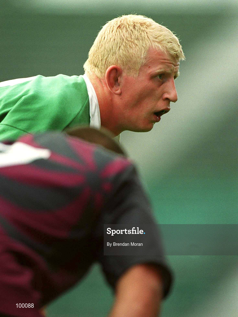 28 September 2002; Leo Cullen of Ireland during the Rugby World Cup 2003 Qualifier match between Ireland and Georgia at Lansdowne Road in Dublin. Photo by Brendan Moran/Sportsfile