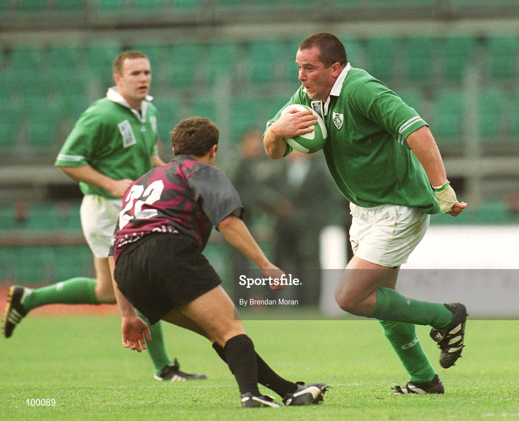 28 September 2002; Anthony Foley of Ireland in action against Otar Barkalaia of Georgia during the Rugby World Cup 2003 Qualifier match between Ireland and Georgia at Lansdowne Road in Dublin. Photo by Brendan Moran/Sportsfile