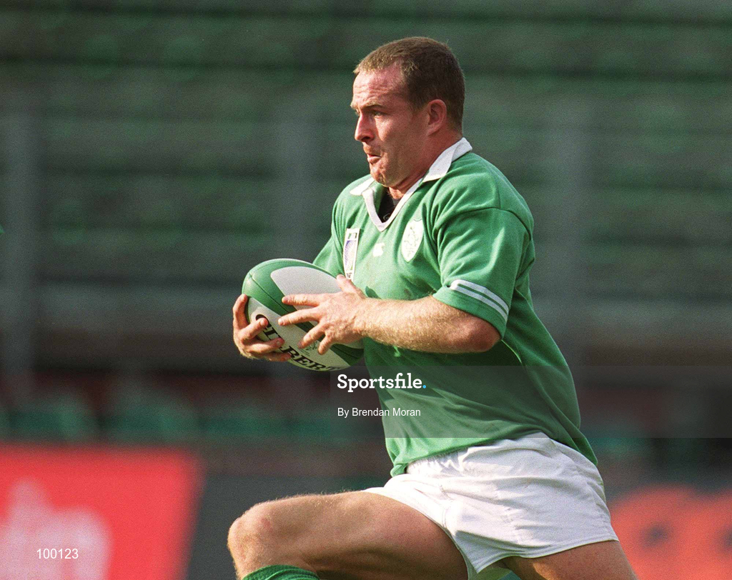 28 September 2002; Denis Hickie of Ireland during the Rugby World Cup 2003 Qualifier match between Ireland and Georgia at Lansdowne Road in Dublin. Photo by Brendan Moran/Sportsfile
