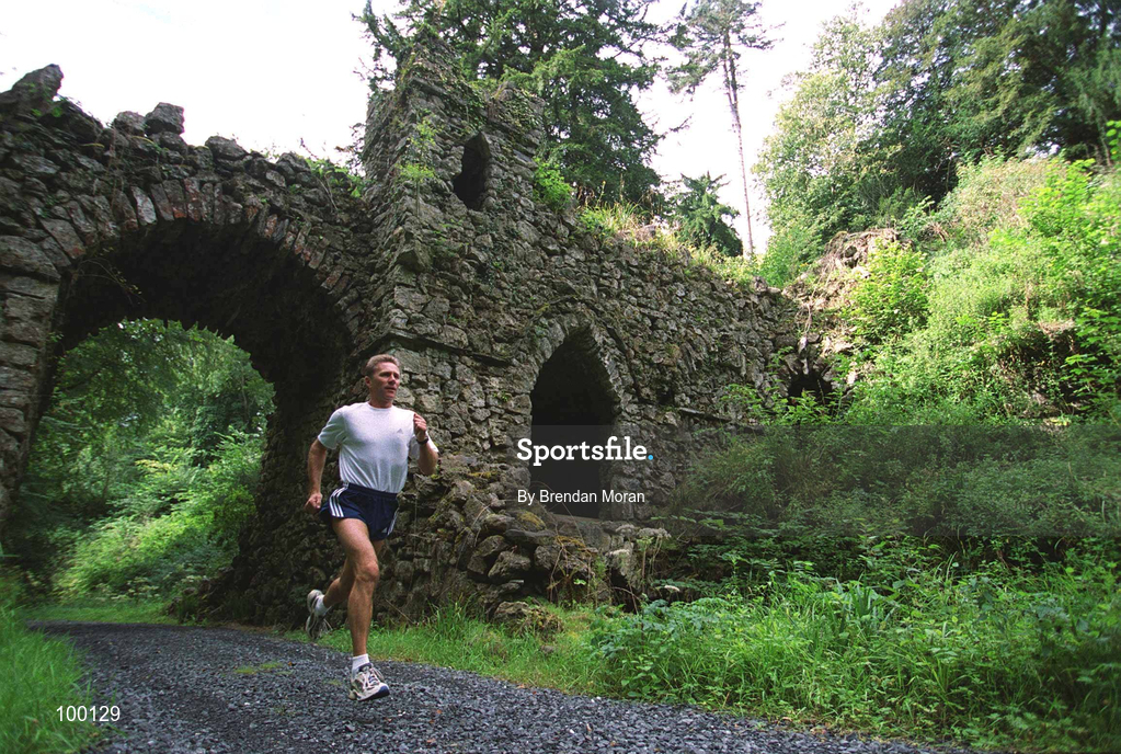 11 September 2002; Eamonn Coghlan during a feature in the grounds of Luttrellstown Castle in Dublin. Photo by Brendan Moran/Sportsfile