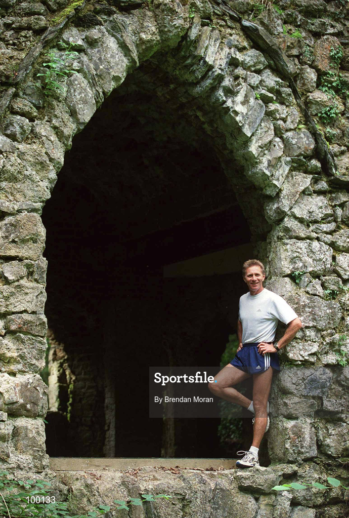 11 September 2002; Eamonn Coghlan during a feature in the grounds of Luttrellstown Castle in Dublin. Photo by Brendan Moran/Sportsfile