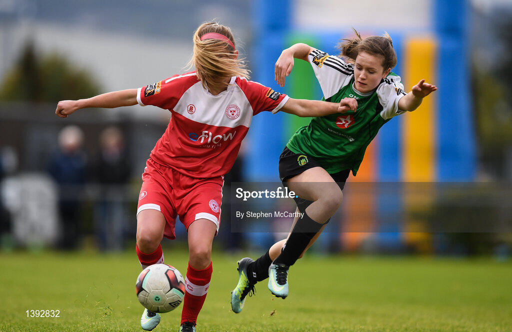 23 September 2017; Siobhan Killeen of Shelbourne Ladies in action against Heather Payne of Peamount United during the Continental Tyres Women's National League Cup Final match between Peamount United and Shelbourne Ladies at Greenogue in Dublin. Photo by Stephen McCarthy/Sportsfile