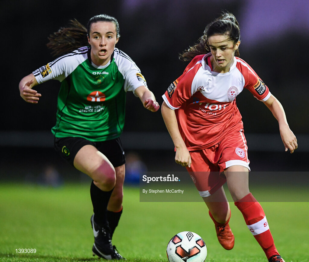 23 September 2017; Alex Kavanagh of Shelbourne Ladies during the Continental Tyres Women's National League Cup Final match between Peamount United and Shelbourne Ladies at Greenogue in Dublin. Photo by Stephen McCarthy/Sportsfile