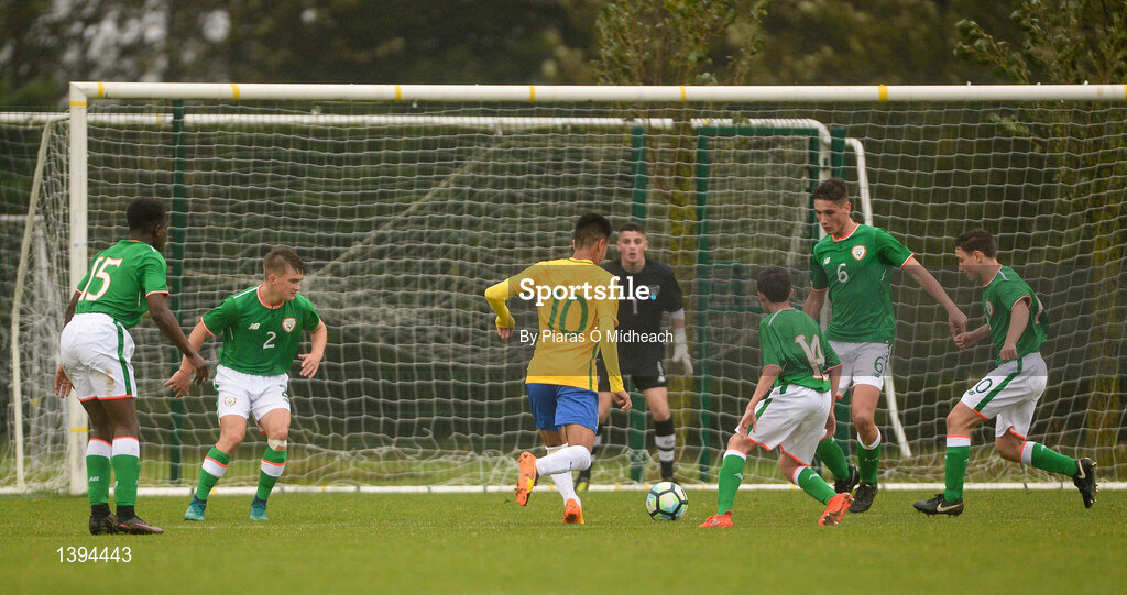 27 September 2017; Reiner of Brazil takes on the Republic of Ireland defence during the International Friendly match between Republic of Ireland and Brazil at the AUL Complex in Dublin. Photo by Piaras Ó Mídheach/Sportsfile
