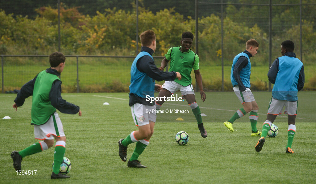 27 September 2017; Festy Ebosele of Republic of Ireland warms up before the International Friendly match between Republic of Ireland and Brazil at the AUL Complex in Dublin. Photo by Piaras Ó Mídheach/Sportsfile