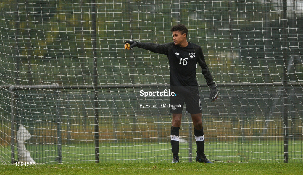 27 September 2017; Gavin Bazuna of Republic of Ireland during the International Friendly match between Republic of Ireland and Brazil at the AUL Complex in Dublin. Photo by Piaras Ó Mídheach/Sportsfile