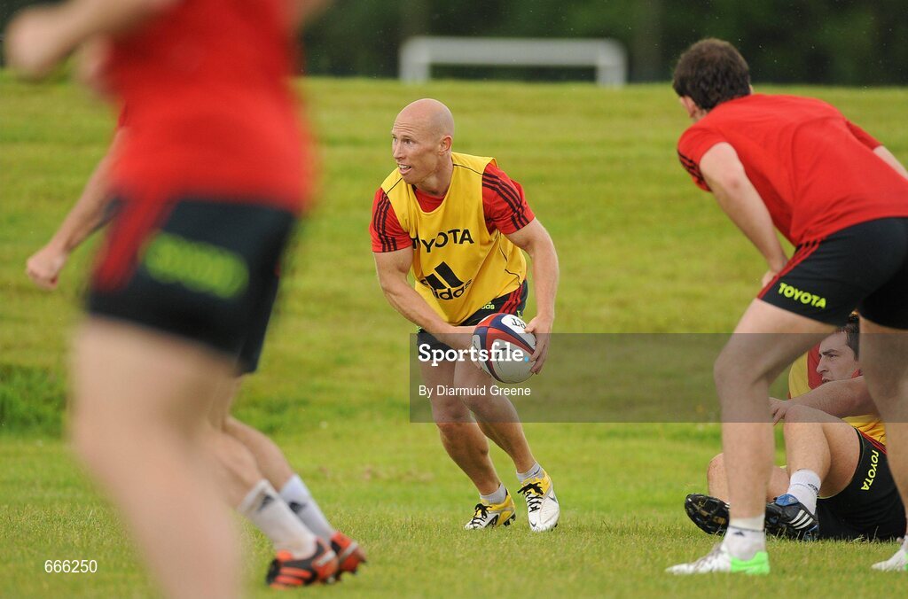 18 July 2012; Munster's Peter Stringer in action during squad training ahead of the 2012/13 season. Munster Rugby Squad Training, Cork Institute of Technology, Bishopstown, Cork. Picture credit: Diarmuid Greene / SPORTSFILE