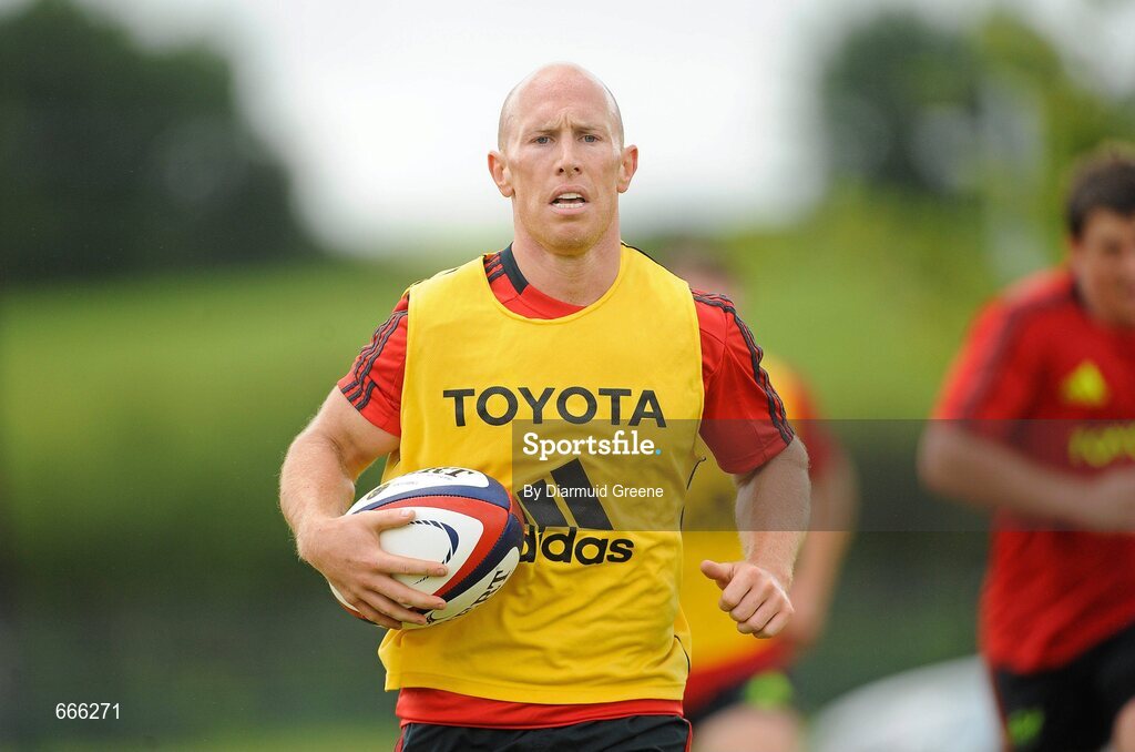 18 July 2012; Munster's Peter Stringer in action during squad training ahead of the 2012/13 season. Munster Rugby Squad Training, Cork Institute of Technology, Bishopstown, Cork. Picture credit: Diarmuid Greene / SPORTSFILE