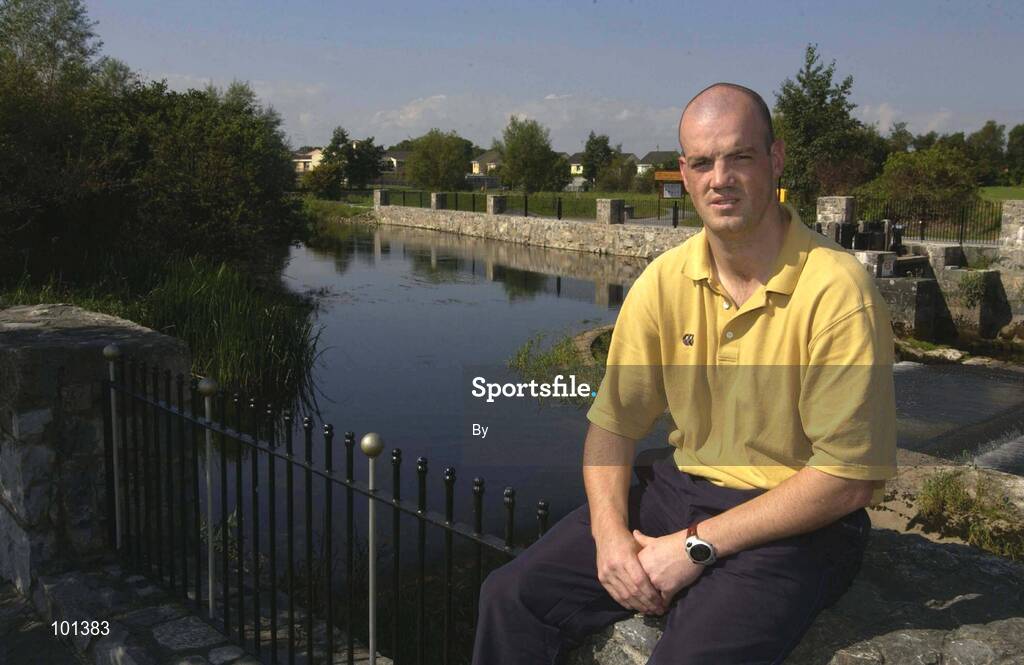3 September 2002; Ollie Baker, Clare pictured on the bank of the river Fergus in Ennis town Co. Clare. Hurling. Picture credit; Matt Browne / SPORTSFILE *EDI*