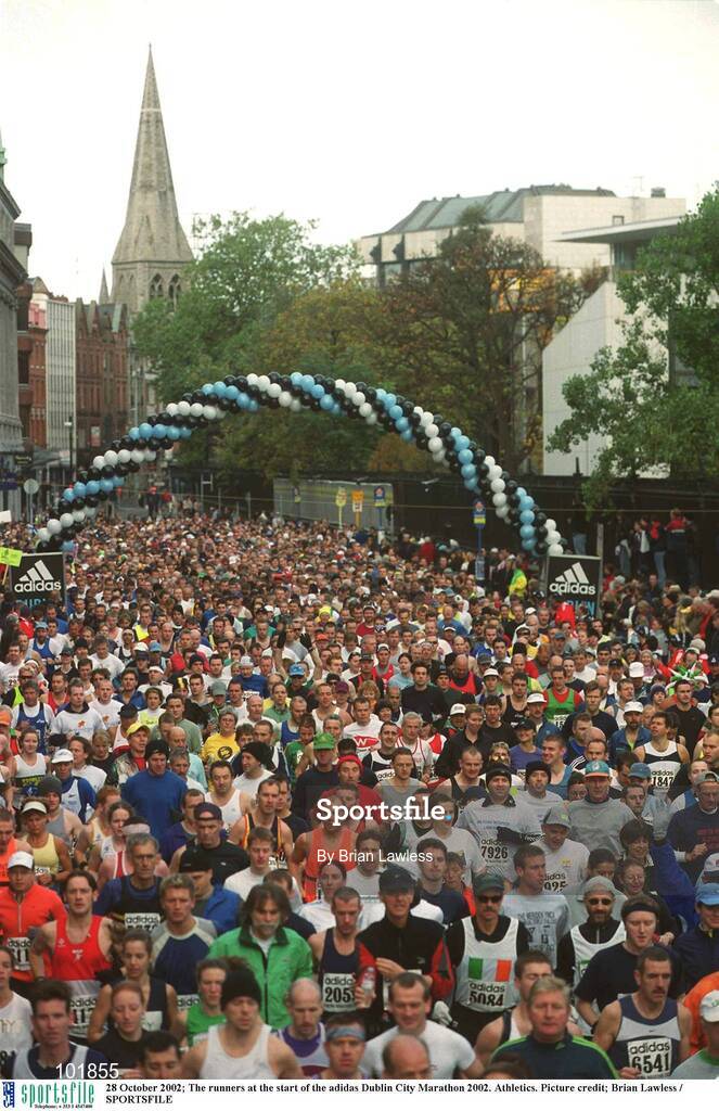 28 October 2002; The runners at the start of the adidas Dublin City Marathon 2002. Athletics. Picture credit; Brian Lawless / SPORTSFILE