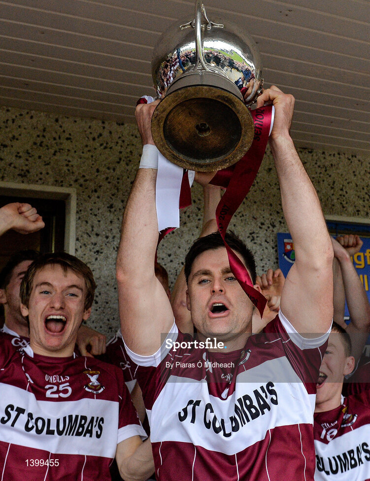 8 October 2017; Mullinalaghta St Columba's captain Shane Mulligan lifts the Seán Connolly Cup after the Longford County Senior Football Championship Final match between Abbeylara and Mullinalaghta St Columba's at Glennon Brothers Pearse Park in Longford. Photo by Piaras Ó Mídheach/Sportsfile