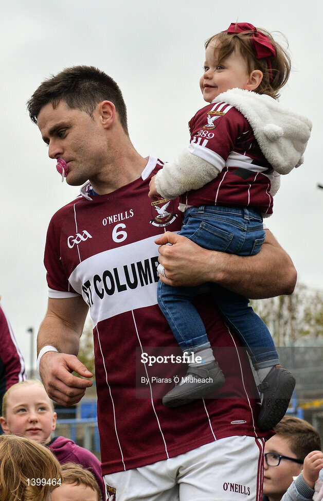 8 October 2017; Mullinalaghta St Columba's captain Shane Mulligan with his daughter Holly after the Longford County Senior Football Championship Final match between Abbeylara and Mullinalaghta St Columba's at Glennon Brothers Pearse Park in Longford. Photo by Piaras Ó Mídheach/Sportsfile