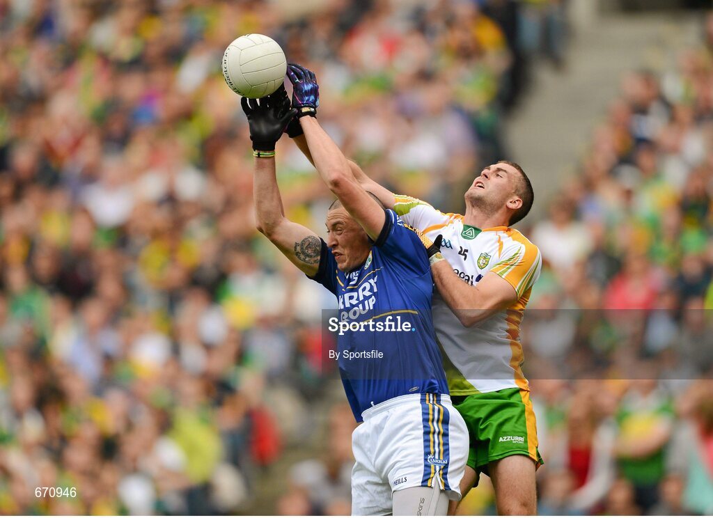 5 August 2012; Kieran Donaghy, Kerry, in action against Eamon McGee, Donegal. GAA Football All-Ireland Senior Championship Quarter-Final, Donegal v Kerry, Croke Park, Dublin. Photo by Sportsfile