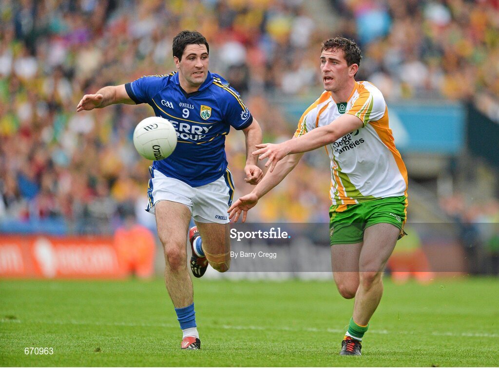 5 August 2012; Patrick McBrearty, Donegal, in action against Bryan Sheehan, Kerry. GAA Football All-Ireland Senior Championship Quarter-Final, Donegal v Kerry, Croke Park, Dublin. Picture credit: Barry Cregg / SPORTSFILE
