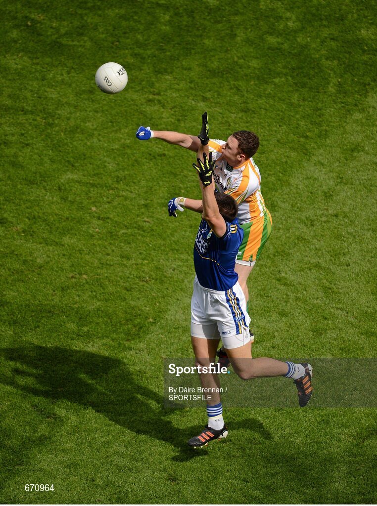 5 August 2012; Martin McElhinney, Donegal, in action against Anthony Maher, Kerry. GAA Football All-Ireland Senior Championship Quarter-Final, Donegal v Kerry, Croke Park, Dublin. Picture credit: Dáire Brennan / SPORTSFILE