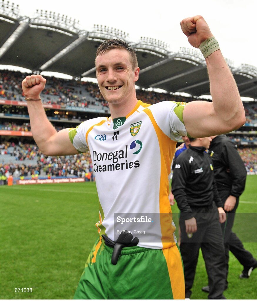 5 August 2012; Leo McLoone, Donegal, celebrates victory after the game. GAA Football All-Ireland Senior Championship Quarter-Final, Donegal v Kerry, Croke Park, Dublin. Picture credit: Barry Cregg / SPORTSFILE