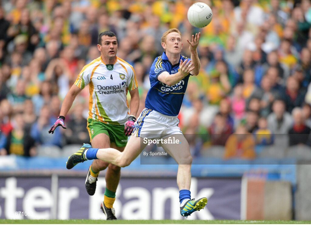 5 August 2012; Colm Cooper, Kerry, in action against, Frank McGlynn, Donegal. GAA Football All-Ireland Senior Championship Quarter-Final, Donegal v Kerry, Croke Park, Dublin. Photo by Sportsfile