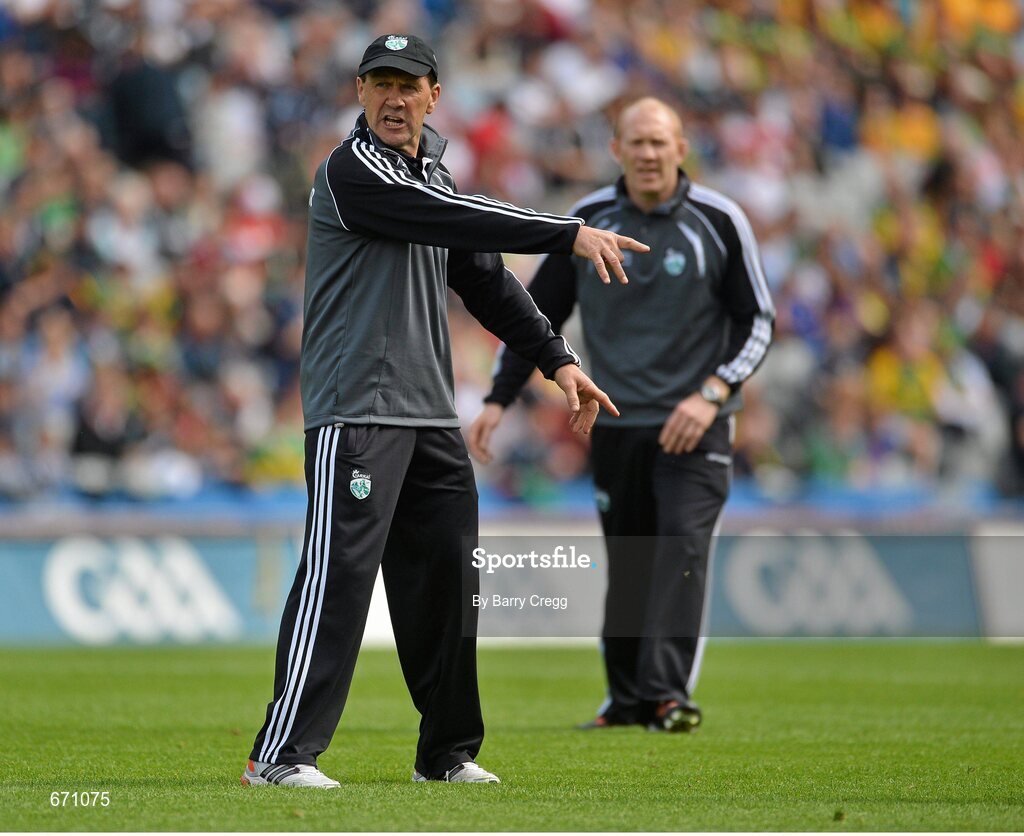 5 August 2012; Kerry manager Jack O'Connor issues instructions to his players as they warm up before the game. GAA Football All-Ireland Senior Championship Quarter-Final, Donegal v Kerry, Croke Park, Dublin. Picture credit: Barry Cregg / SPORTSFILE