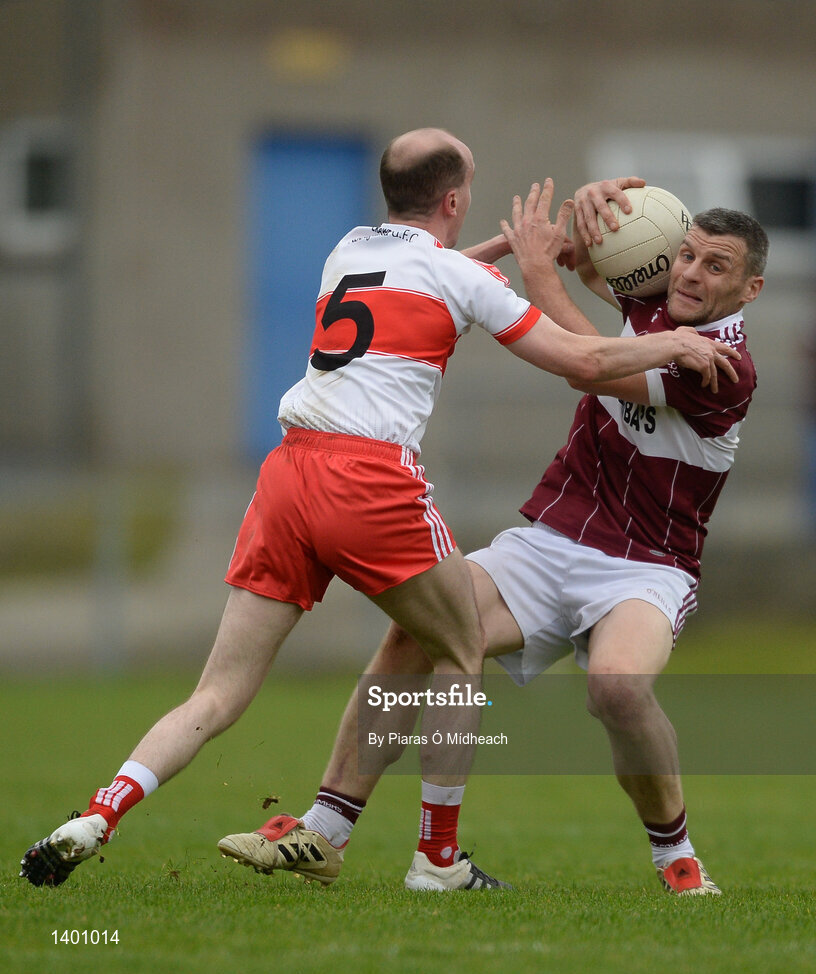 8 October 2017; Conor McElligott of Mullinalaghta St Columba's in action against Cormac Smyth of Abbeylara during the Longford County Senior Football Championship Final match between Abbeylara and Mullinalaghta St Columba's at Glennon Brothers Pearse Park in Longford. Photo by Piaras Ó Mídheach/Sportsfile