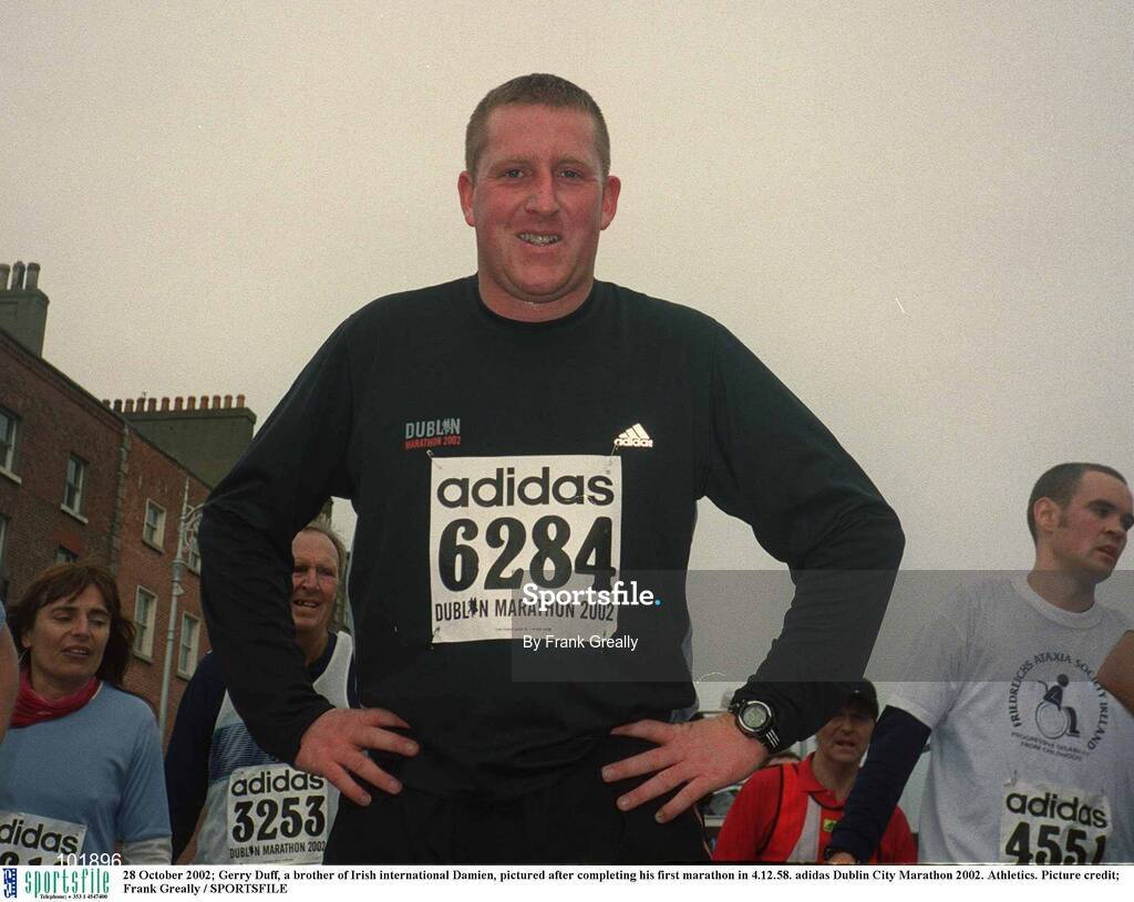 28 October 2002; Gerry Duff, a brother of Irish international Damien, pictured after completing his first marathon in 4.12.58. adidas Dublin City Marathon 2002. Athletics. Photo by Frank Greally/Sportsfile