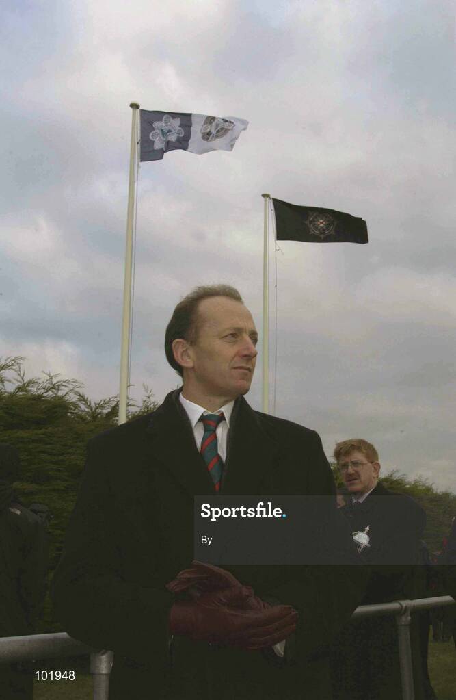 30 October 2002; Chief Constable of the Police Service of Northern Ireland, Hugh Orde, pictured before a representative Gaelic Football match between An Garda Siochana and the Police Service of Northern Ireland at the Westmanstown Sports Centre, Westmanstown, Co. Dublin. Picture credit; Brendan Moran / SPORTSFILE *EDI*