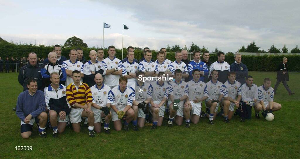 30 October 2002; The Garda Siochana football team pictured before a representative Gaelic Football match between An Garda Siochana and the Police Service of Northern Ireland at the Westmanstown Sports Centre, Westmanstown, Co. Dublin. Picture credit; Brendan Moran / SPORTSFILE *EDI*
