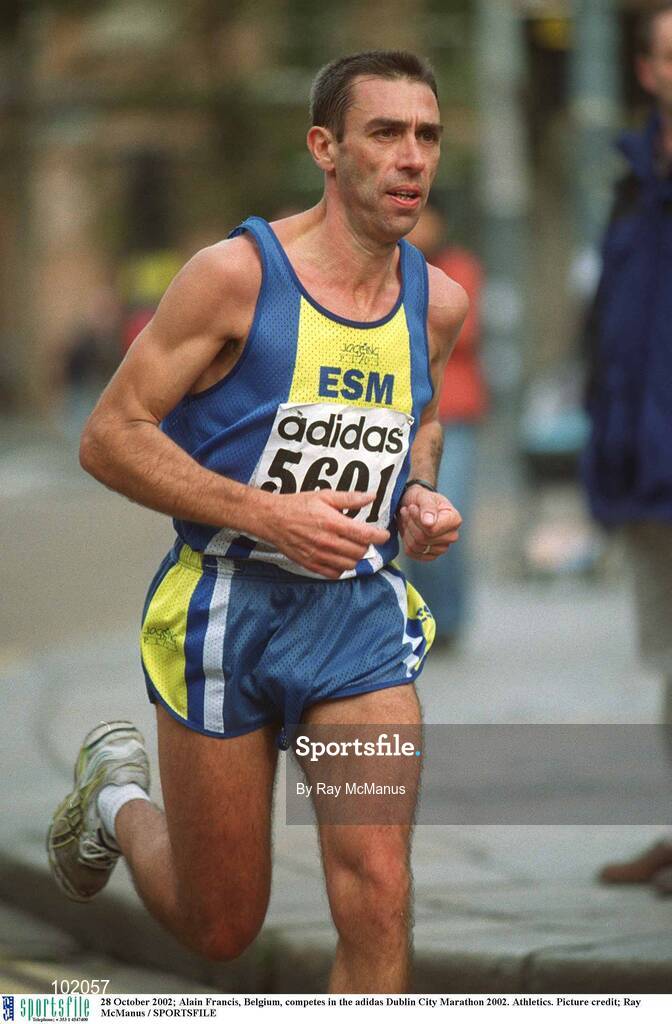 28 October 2002; Alain Francis, Belgium, competes in the adidas Dublin City Marathon 2002. Athletics. Picture credit; Ray McManus / SPORTSFILE