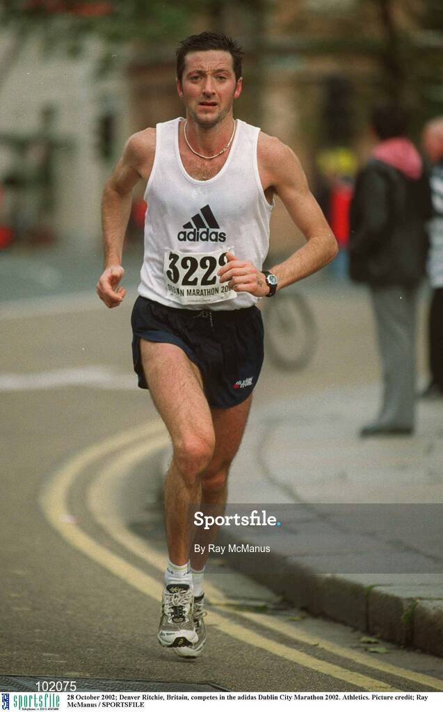 28 October 2002; Denver Ritchie, Britain, competes in the adidas Dublin City Marathon 2002. Athletics. Picture credit; Ray McManus / SPORTSFILE