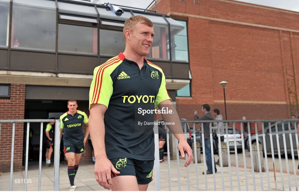 5 September 2012; Munster's Keith Earls makes his way out for squad training ahead of their Celtic League, Round 2, match against Benetton Treviso on Friday. Munster Rugby Squad Training, University of Limerick, Limerick. Picture credit: Diarmuid Greene / SPORTSFILE