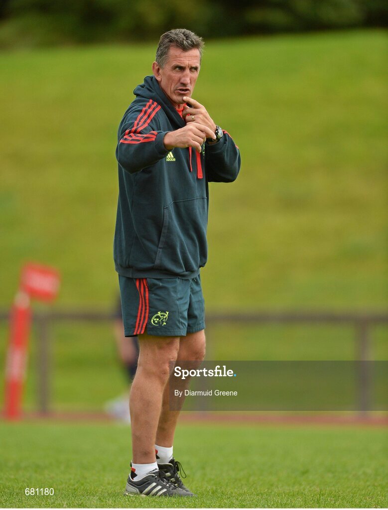 5 September 2012; Munster head coach Rob Penney during squad training ahead of their Celtic League, Round 2, match against Benetton Treviso on Friday. Munster Rugby Squad Training, University of Limerick, Limerick. Picture credit: Diarmuid Greene / SPORTSFILE