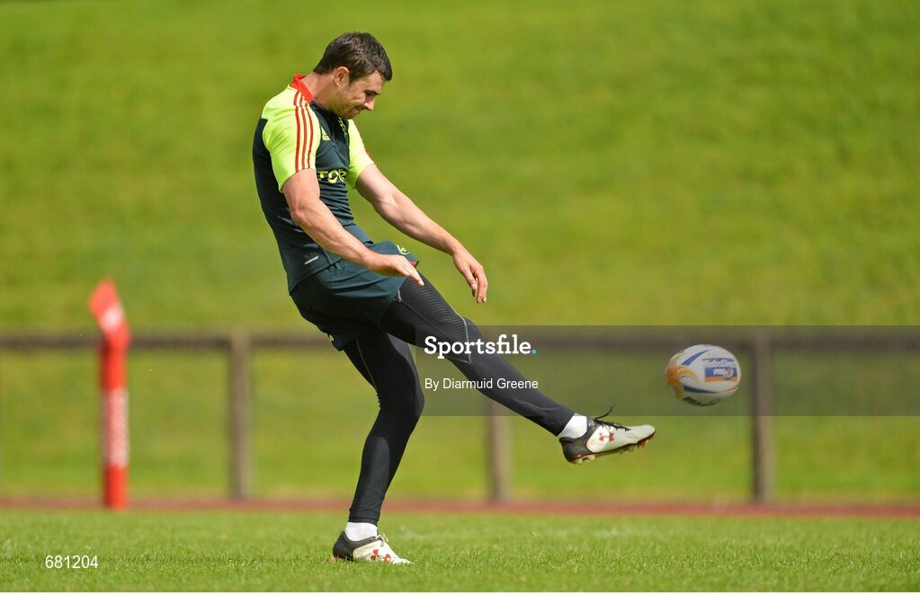 5 September 2012; Munster's Felix Jones in action during squad training ahead of their Celtic League, Round 2, match against Benetton Treviso on Friday. Munster Rugby Squad Training, University of Limerick, Limerick. Picture credit: Diarmuid Greene / SPORTSFILE