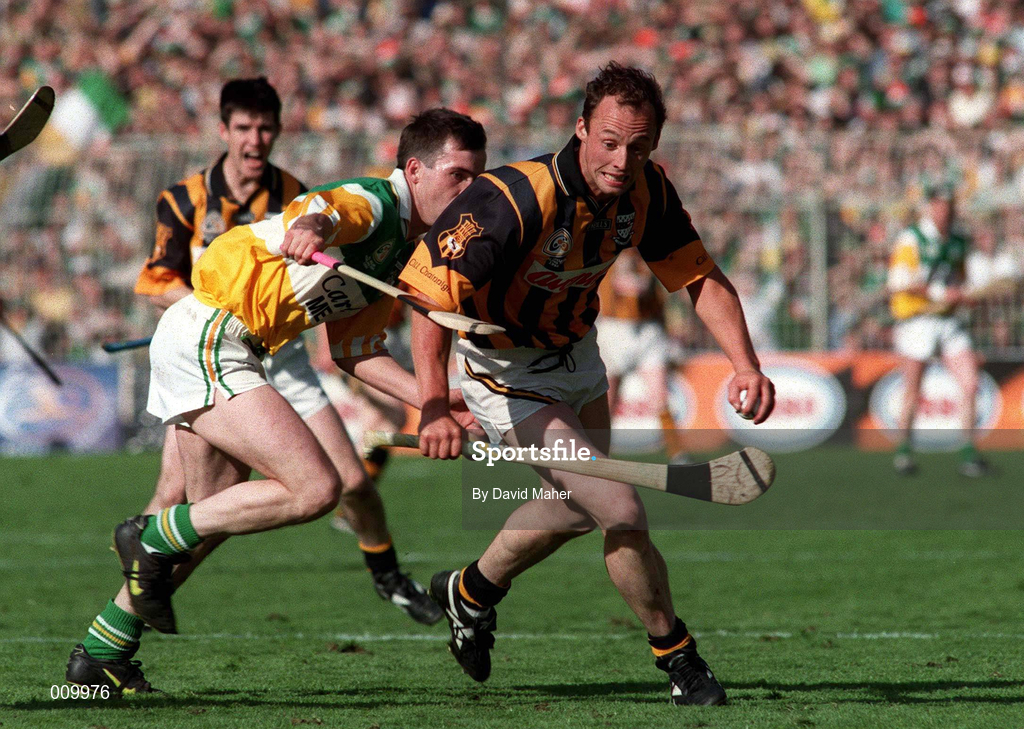 13 September 1998; Andy Comerford of Kilkennny in action against Johnny Pilkington of Offaly during the Guinness All-Ireland Senior Hurling Championship Final match between Offaly and Kilkenny at Croke Park in Dublin. Photo by David Maher/Sportsfile