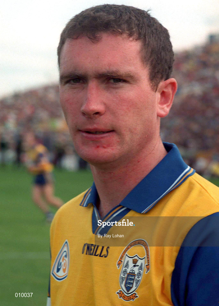 29 August 1998; Brian Quinn of Clare prior to the Guinness All-Ireland Senior Hurling Championship semi-final 2nd replay match between Offaly and Clare at Semple Stadium in Thurles, Tipperary. Photo by Ray Lohan/Sportsfile