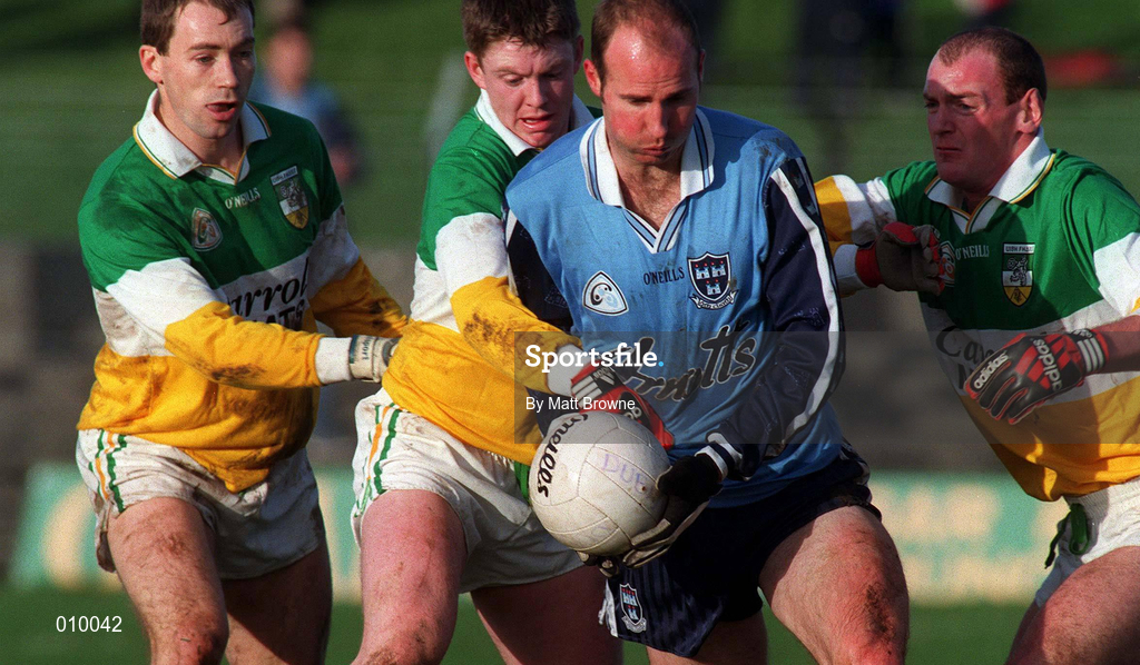 29 November 1998; Brian Stynes of Dublin in action against Offaly players, Finbar Cullen, Cathal Daly and John Kenny, during the Church & General National Football League Division 1a match between Offaly and Dublin at O'Connor Park in Tullamore, Offaly. Photo by Matt Browne/Sportsfile