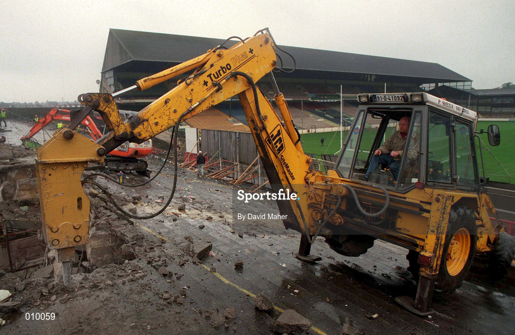 30 September 1998; The Canal End at Croke Park after the demolition had commenced. Photo by David Maher/Sportsfile