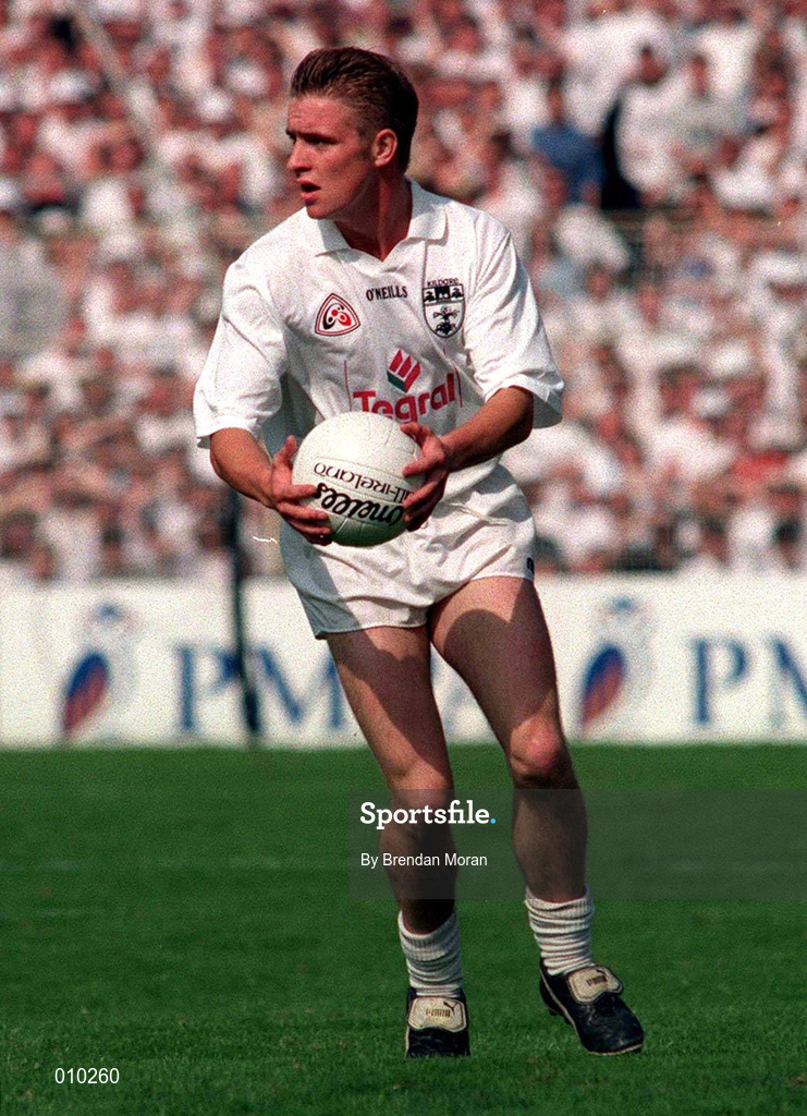 30 August 1998; Eddie McCormack of Kildare during the All-Ireland Senior Football Championship Semi-Final match between Kildare and Kerry at Croke Park in Dublin. Photo by Brendan Moran/Sportsfile