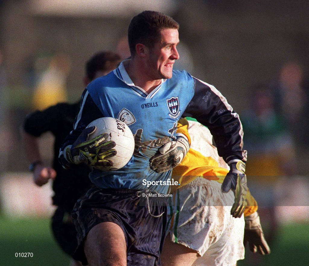 29 November 1998; Senan Connell of Dublin during the Church & General National Football League Division 1a match between Offaly and Dublin at O'Connor Park in Tullamore, Offaly. Photo by Matt Browne/Sportsfile
