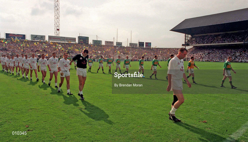 30 August 1998; Kildare captain Glenn Ryan leads his team-mates during the pre-match parade prior to the All-Ireland Senior Football Championship Semi-Final match between Kildare and Kerry at Croke Park in Dublin. Photo by Brendan Moran/Sportsfile
