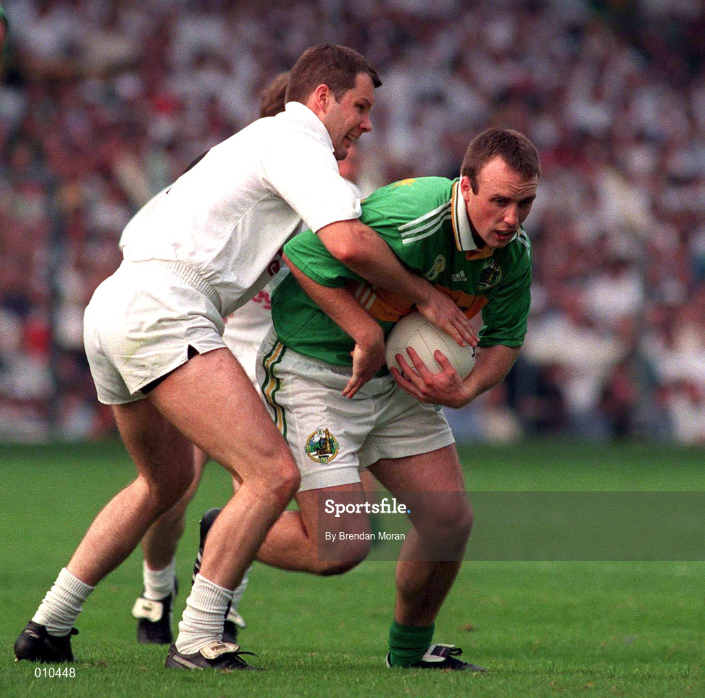 30 August 1998; John Crowley of Kerry in action against Ronan Quinn of Kildare during the All-Ireland Senior Football Championship Semi-Final match between Kildare and Kerry at Croke Park in Dublin. Photo by Brendan Moran/Sportsfile
