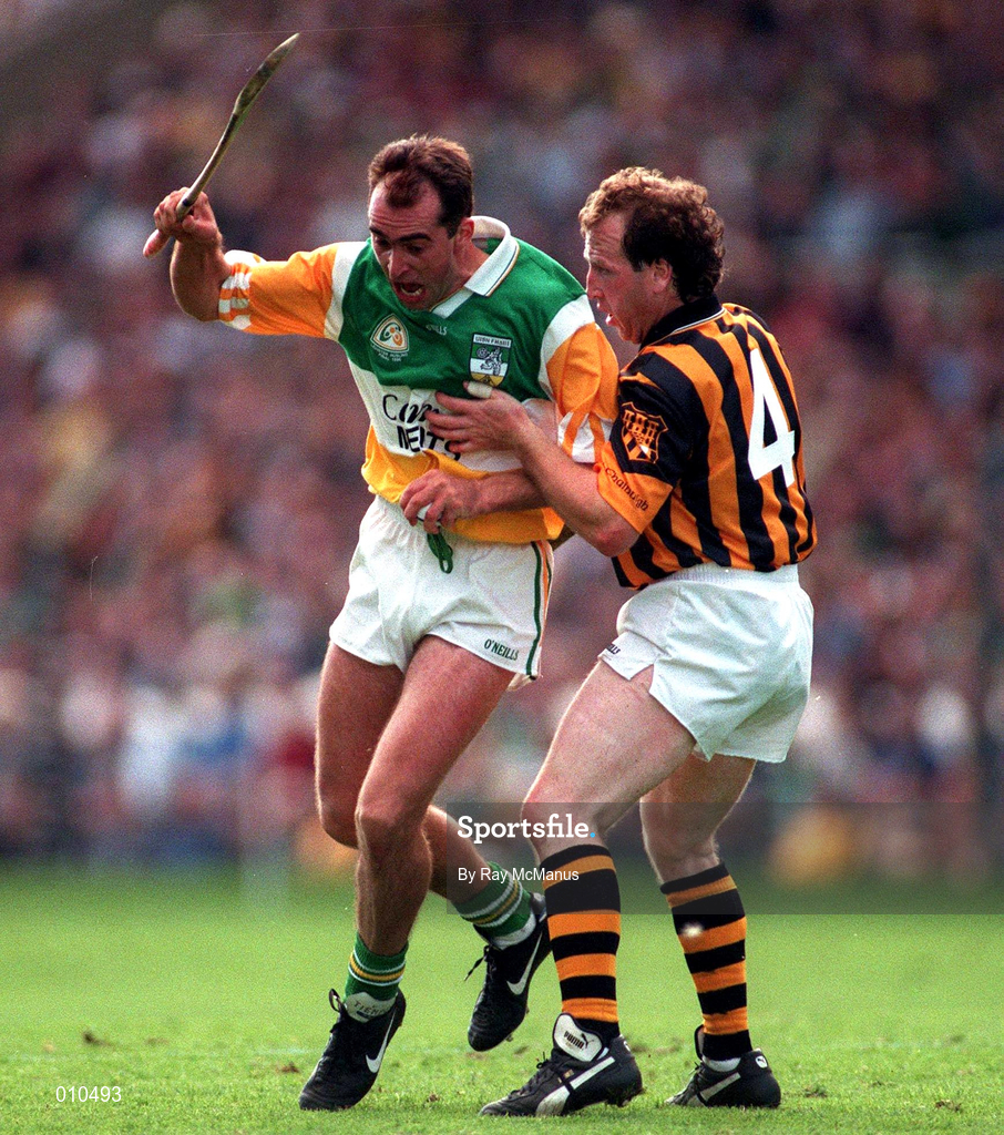 13 September 1998; Johnny Dooley of Offaly in action against Willie O'Connor of Kilkenny during the Guinness All-Ireland Senior Hurling Championship Final match between Offaly and Kilkenny at Croke Park in Dublin. Photo by Brendan Moran/Sportsfile