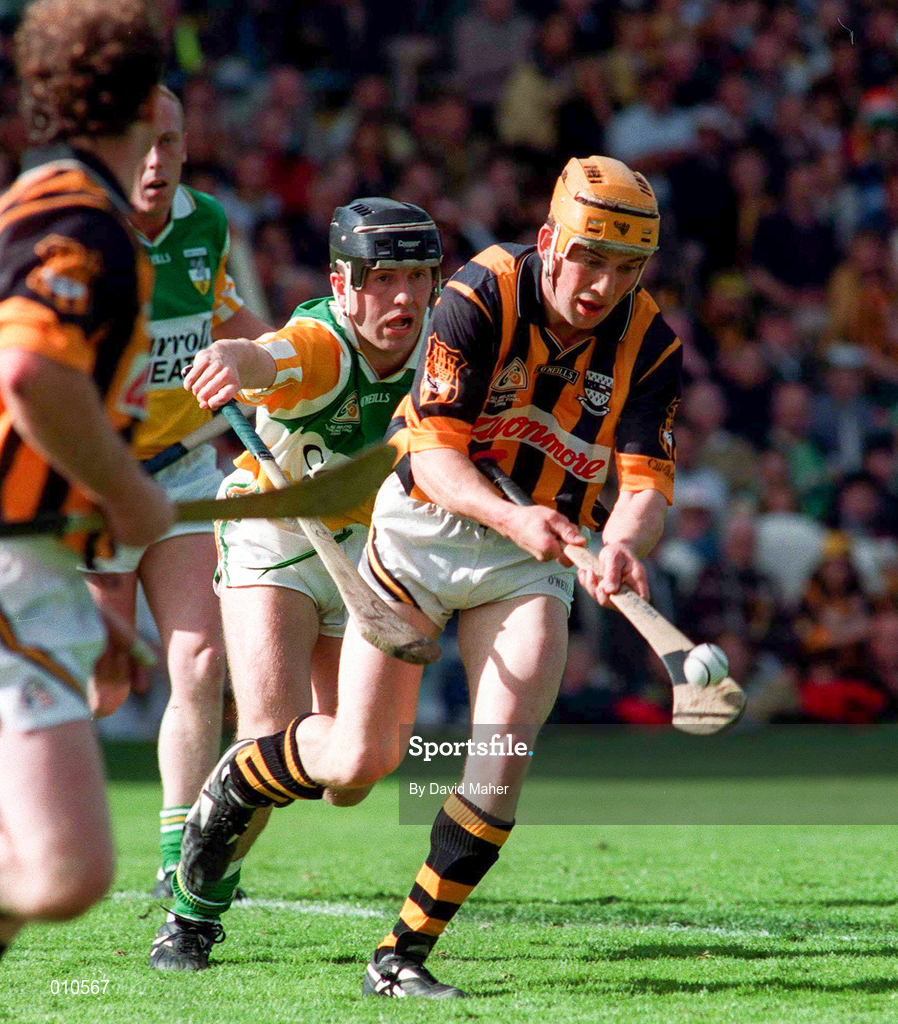 13 September 1998; Liam Keoghan of Kilkenny in action against Paudie Mulhore of Offaly during the Guinness All-Ireland Senior Hurling Championship Final between Offaly and Kilkenny at Croke Park in Dublin. Photo by David Maher/Sportsfile