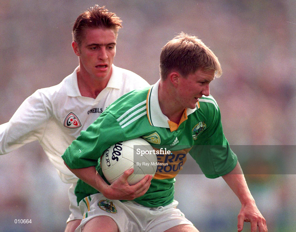 30 August 1998; Mike Russel lof Kerry in action against Eddie McCormack of Kildare during the All-Ireland Senior Football Championship Semi-Final match between Kildare and Kerry at Croke Park in Dublin. Photo by Ray McManus/Sportsfile