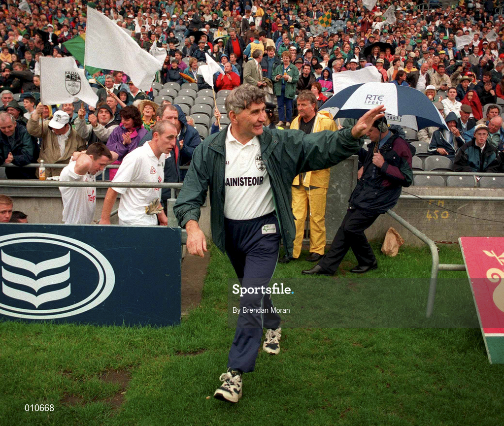 3 August 1997; Kildare manager Mick O'Dwyer ahead of the Bank of Ireland Leinster Senior Football Championship semi-final second replay match between Kildare and Meath at Croke Park in Dublin. Photo by Brendan Moran/Sportsfile