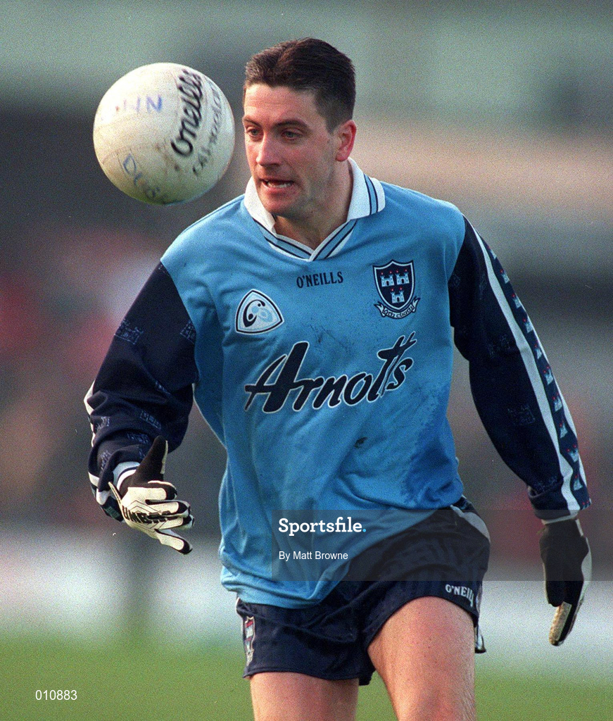 29 November 1998; Senan Connell of Dublin during the Church & General National Football League Division 1a match between Offaly and Dublin at O'Connor Park in Tullamore, Offaly. Photo by Matt Browne/Sportsfile