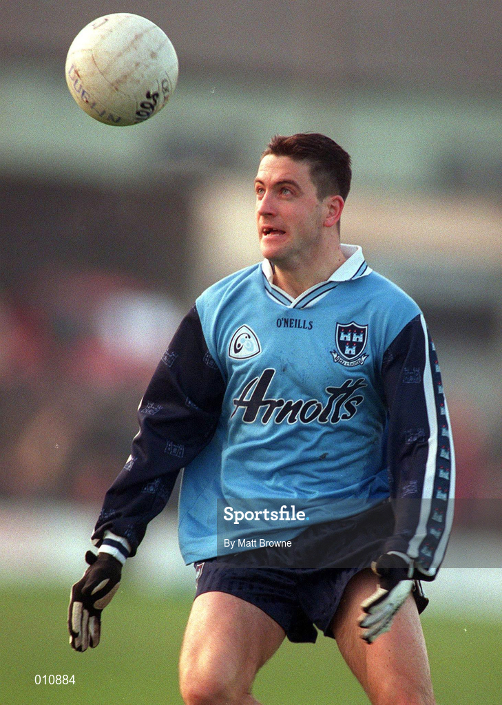 29 November 1998; Senan Connell of Dublin during the Church & General National Football League Division 1a match between Offaly and Dublin at O'Connor Park in Tullamore, Offaly. Photo by Matt Browne/Sportsfile